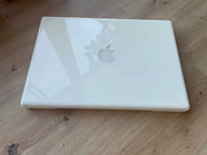 Laptop Kolekcjonerski Apple MacBook A1181 + Gwarancja 6 msc