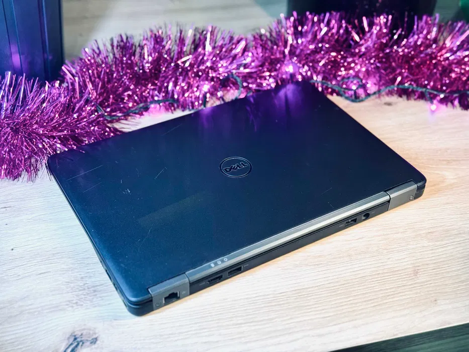 Laptop Dell Latitude 7250 i5 5 Gen 128 Gb / 8 Gb - obrazek 2