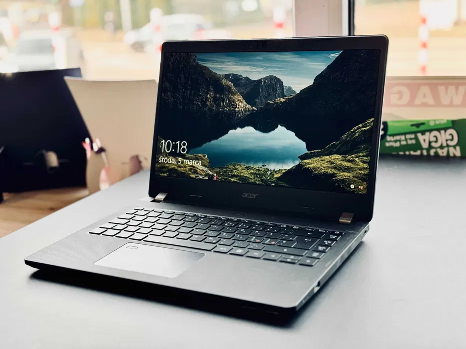 Laptop Acer TravelMate P214 i5-10gen 256GB/8GB
