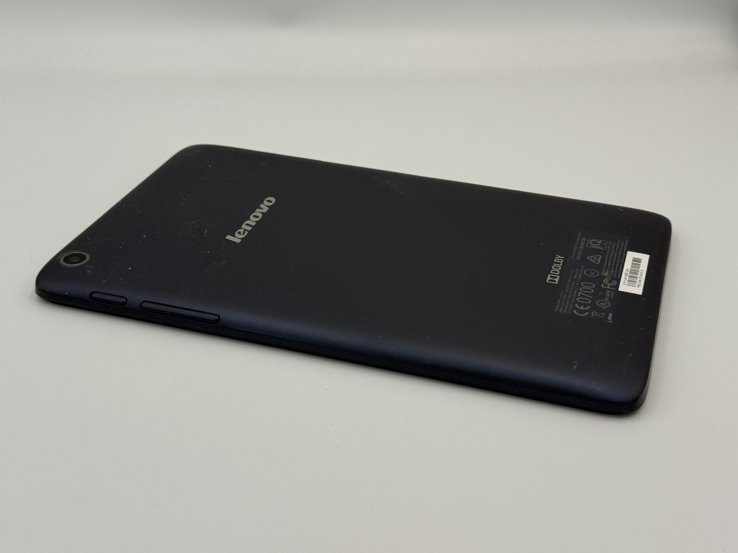 Tablet Lenovo Tab 2 A8-50 16 GB / 1 GB RAM niebieski Wi-Fi - obrazek 3