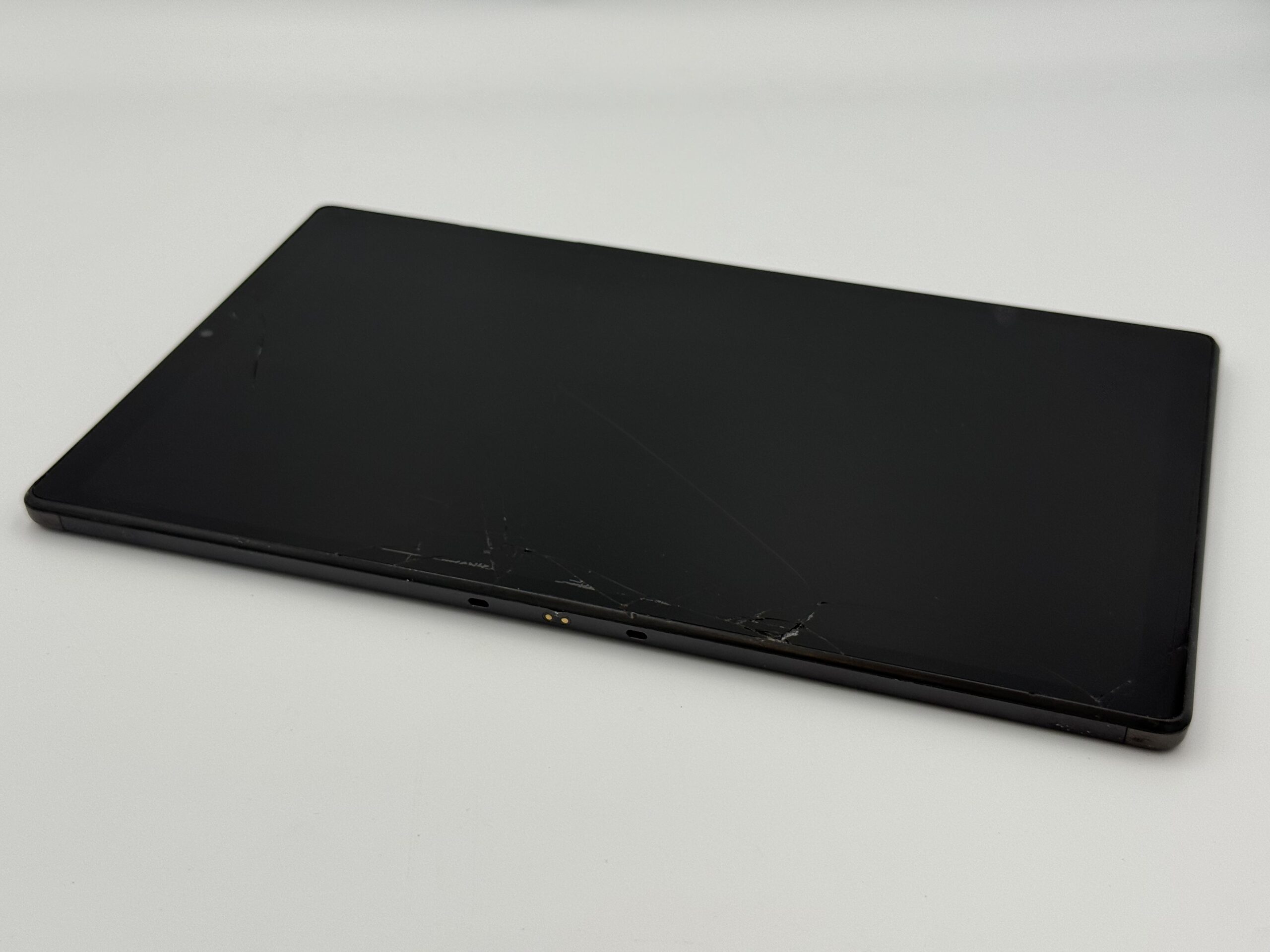 Tablet Lenovo Tab M10 FHD PLUS 64 GB / 4 GB RAM SZARY - obrazek 3
