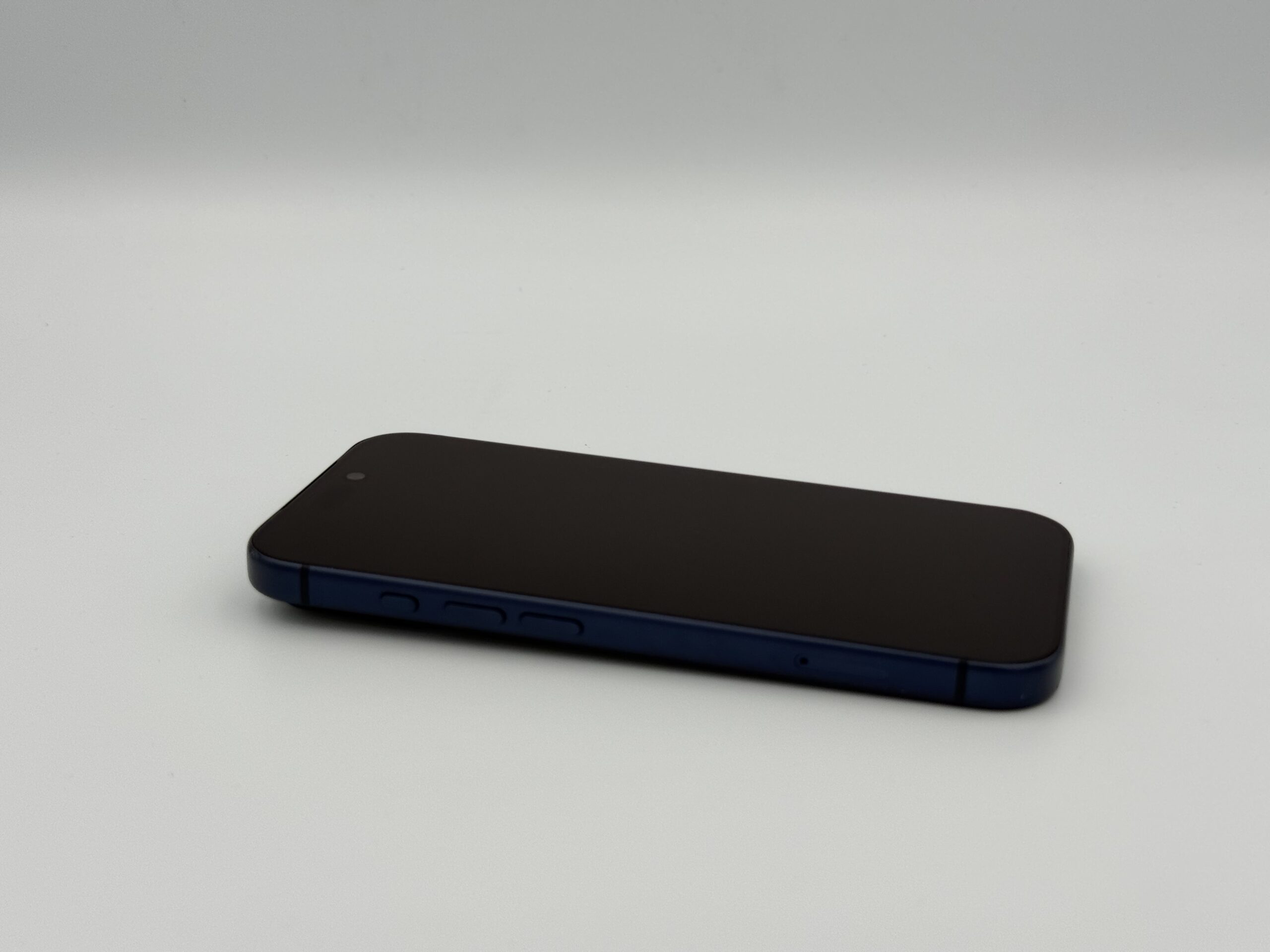 Smartfon Apple iPhone 17 Pro 256 GB niebieski | BAT:100% - obrazek 3
