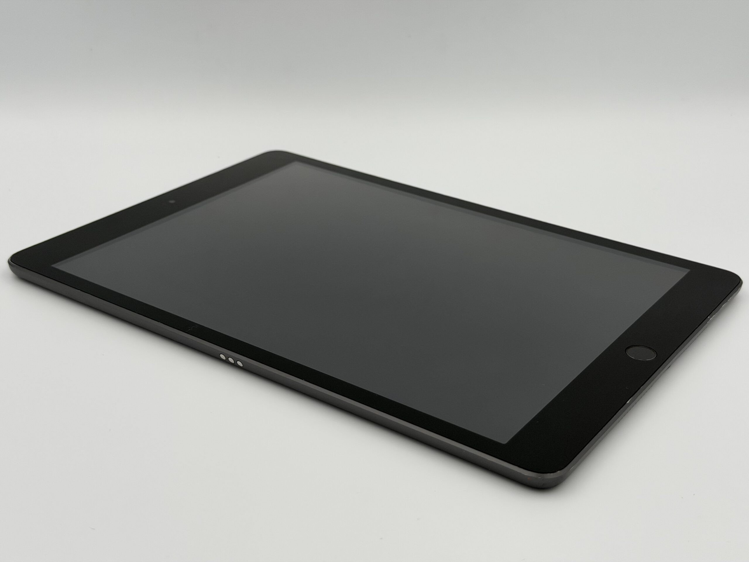Apple iPad 8 gen. 32 GB szary Wi-Fi szary