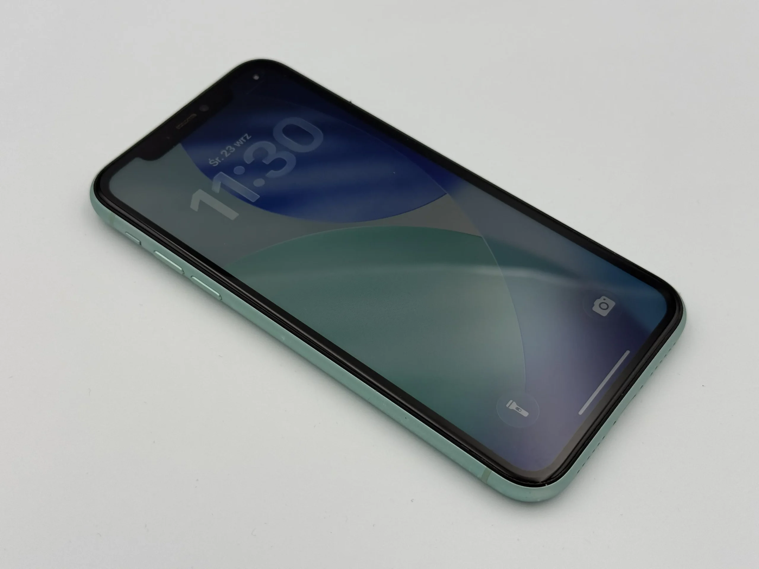 Smartfon Apple iPhone 11 64 GB zielony | BAT: 100%