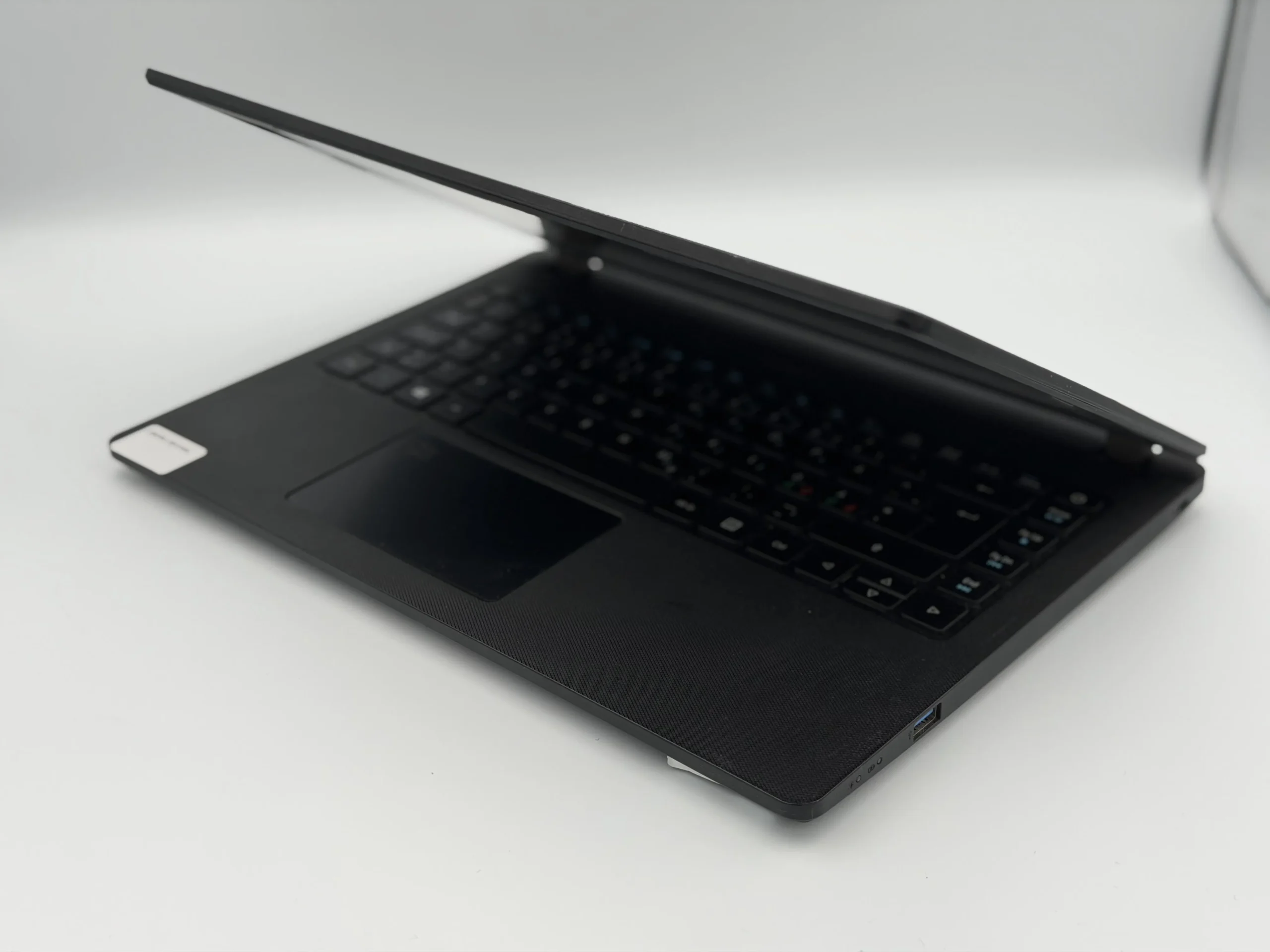Acer TravelMate P214 | i5-10210U | 8GB | 256GB SSD | FHD | Win11 | GW12M - obrazek 5